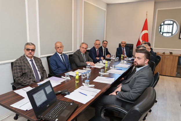 Bursa Valisi Mahmut Demirtaş İl Göç İdaresi Müdürlüğünü Denetledi 