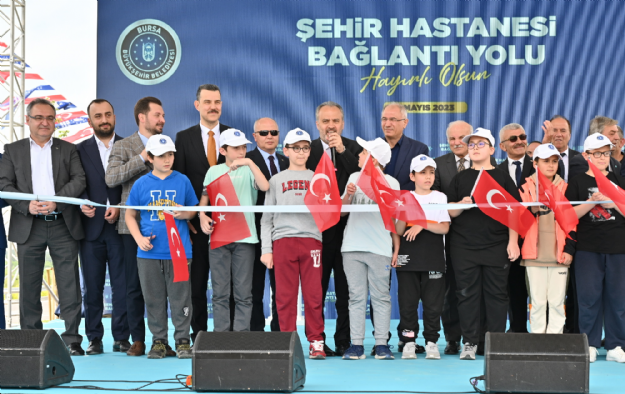 Bursa'ya Büyükşehir Belediyesi'nden Hizmet Sağanağı